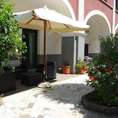 La Magnolia B&B Баронисси Экстерьер фото