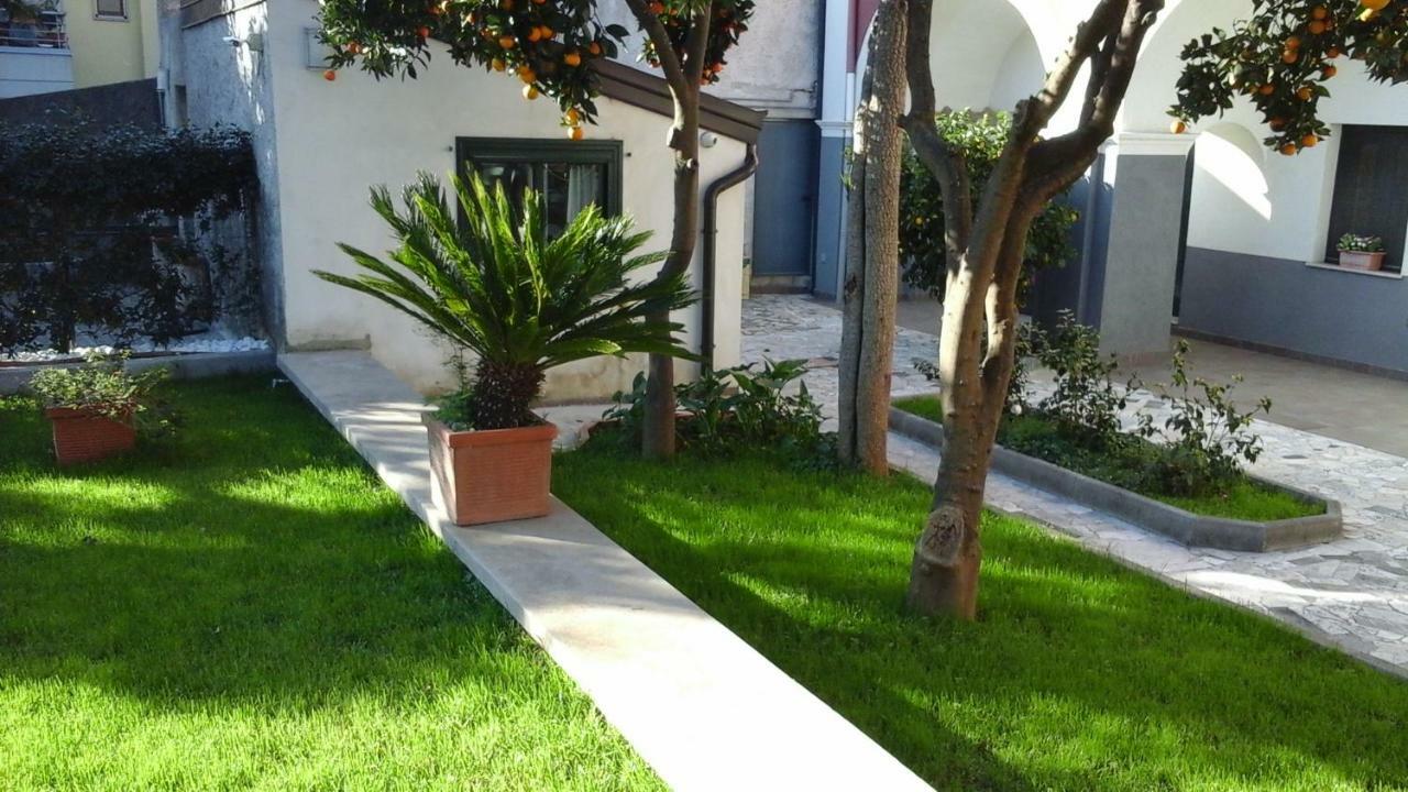 La Magnolia B&B Баронисси Экстерьер фото